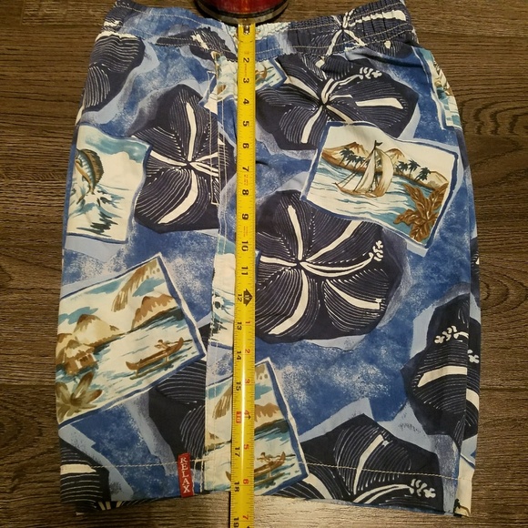 Lot of 2 Tommy Bahama swim trunks size Large 34 - Picture 6 of 8